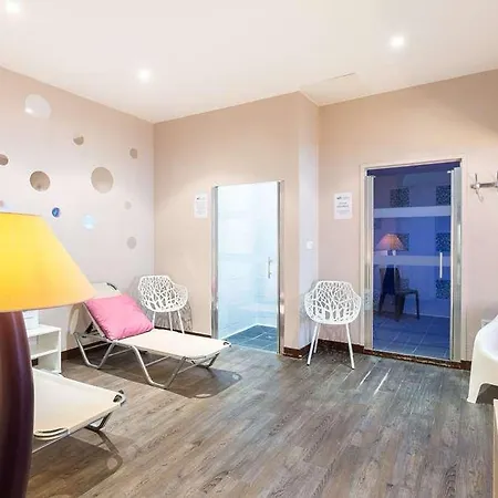 Brit Le Connetable Hotel