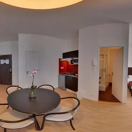 Brit Le Connetable Hotel